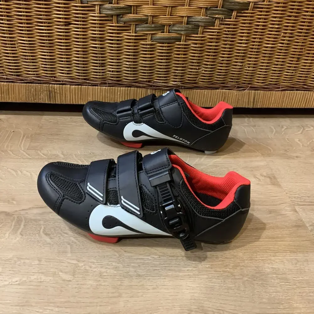 Peloton Cycling Shoes Size 39 Mens 6 / Womens 8 Black W/ Delta Compatible Cleats